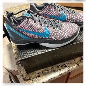 Nike Kobe V1 protro 2026 size 9